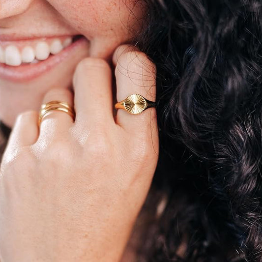 Nora | Sun burst ring