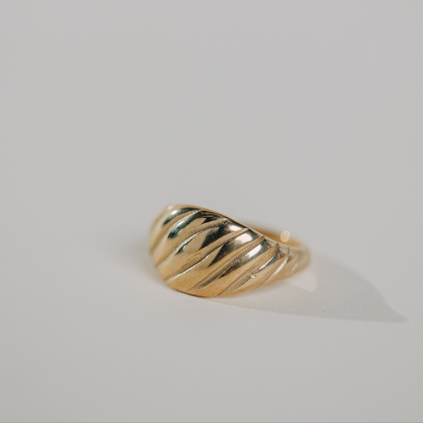 Malia | Croissant ring