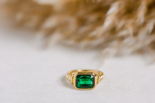 Susie | Emerald Stone Ring