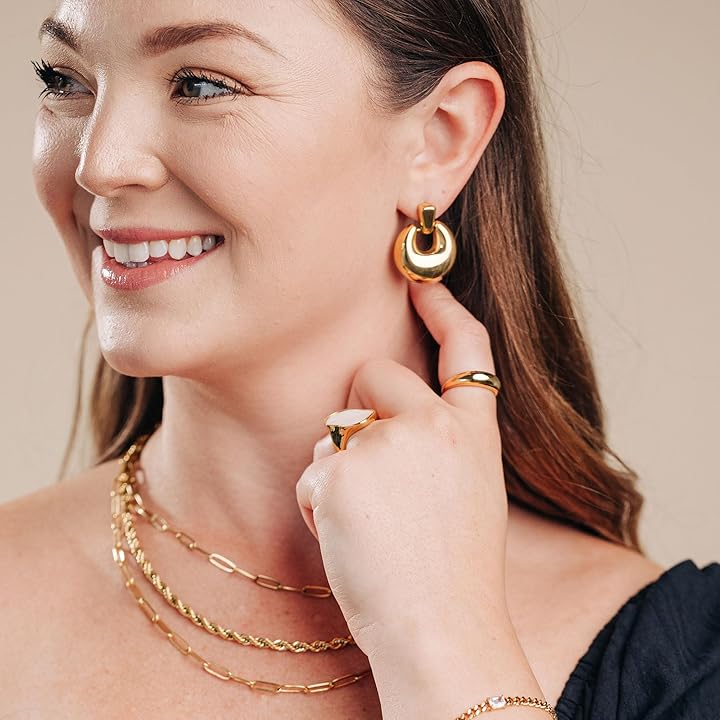 Emma |  Gold Drop Dangle Earrings